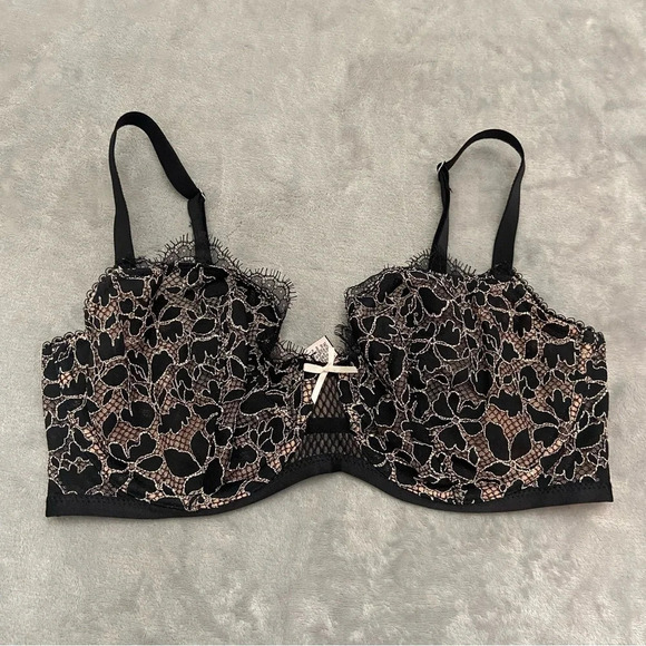 Victoria’s Secret Dream Angels Unlined Demi Bra  21173 - Picture 1 of 6